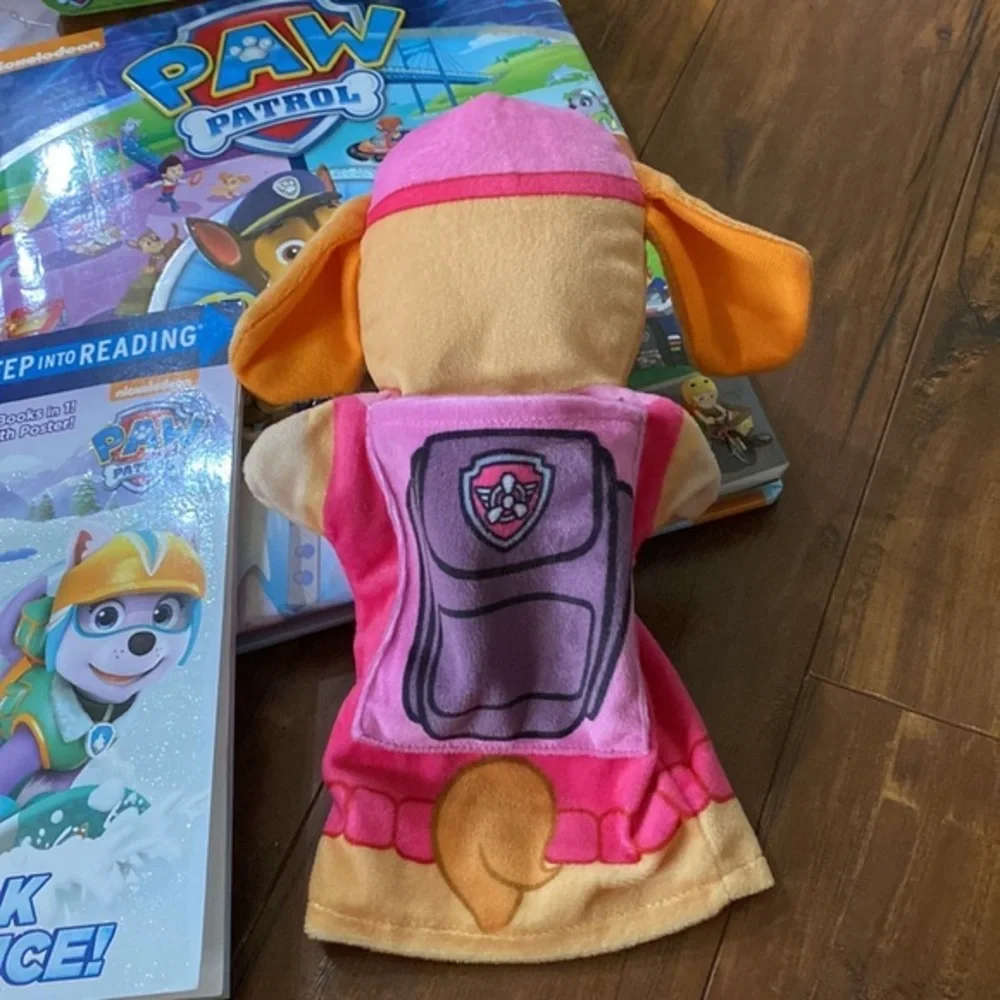 Paw Patrol Book Lot  Look & Find Reader book Skye Puppet  Tin  Chase Figure